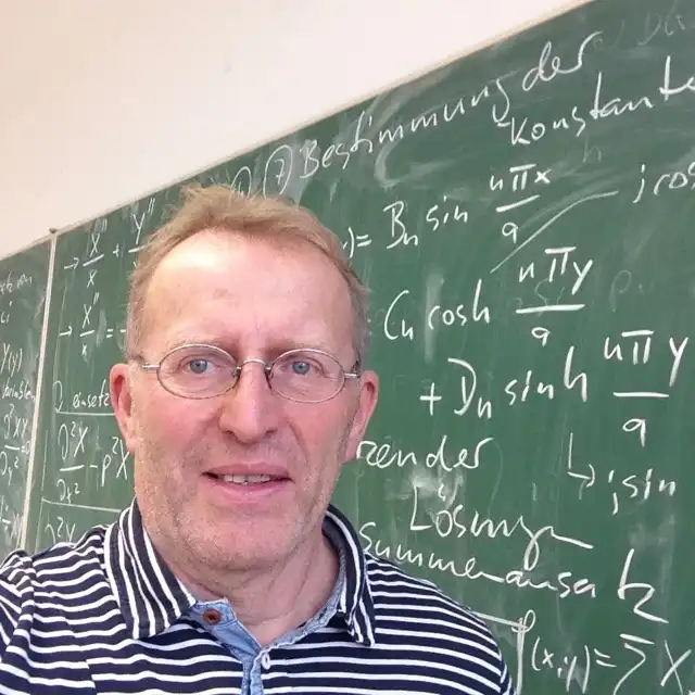 Prof. Dr. -Ing. Bernhard Glück